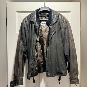 Pelle Cuir thinsulate size L men’s leather jacket.